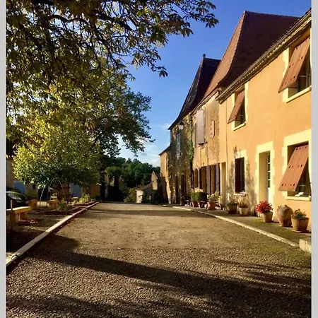 Apartment Les Petits Self Contained 2 Bedroom Apartment