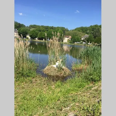 Les Petits Self Contained 2 Bedroom Apartment Apartment *