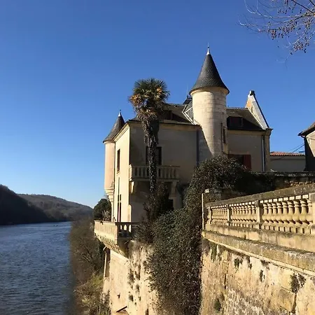 Les Petits Self Contained 2 Bedroom Apartment * Molieres (Dordogne)